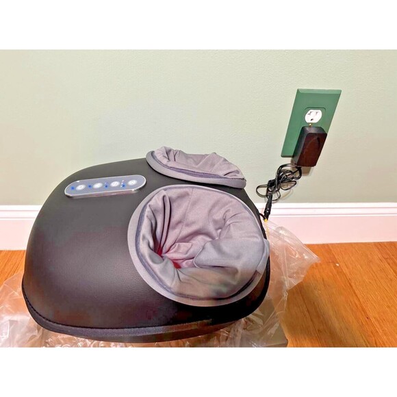 Medcursor Foot Massager Machine with Heat, 3 Massage Modes, Adjustable Intensity - Picture 3 of 4